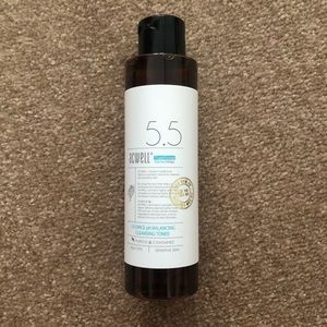 Acwell 5.5 Licorice pH Balancing Cleansing Toner
